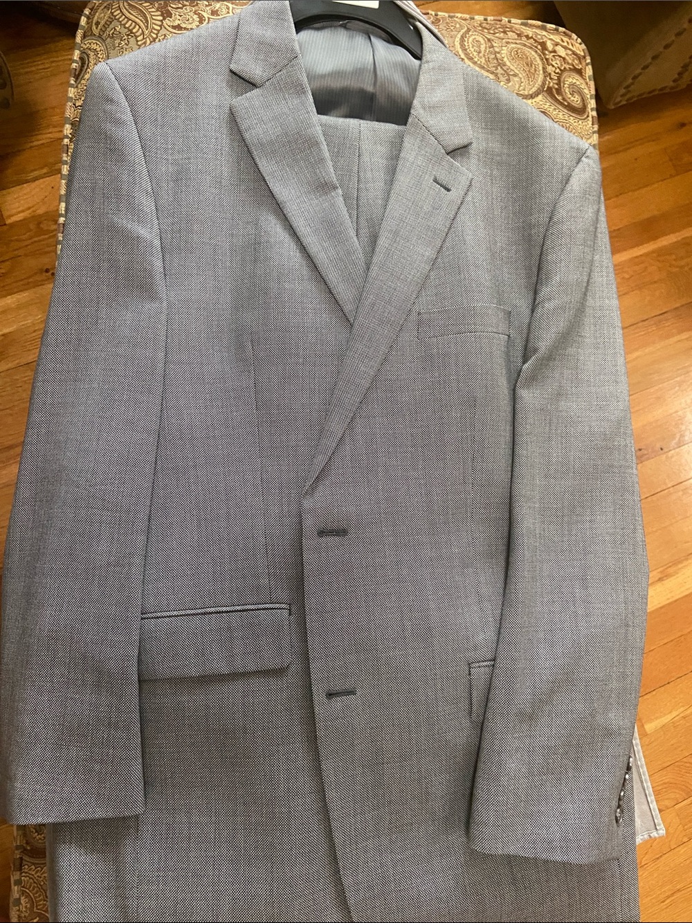 Men's Black and White Two-Button Suit Jacket and Pants Size 46L